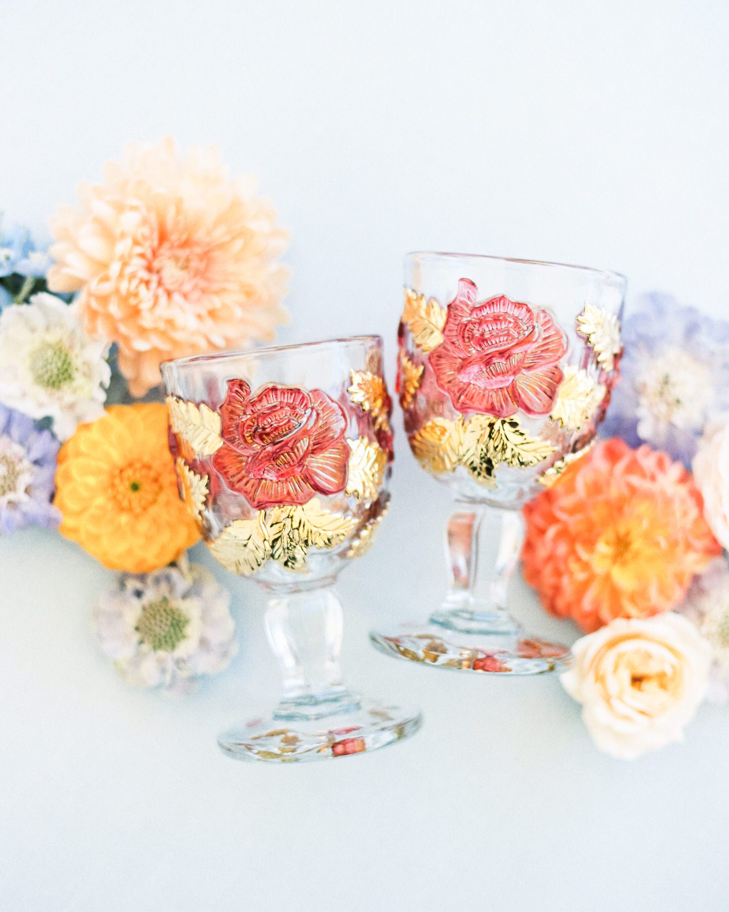 Best San Luis Obispo Iconic wedding venues Madonna Inn goblets with florals by MDL Events by photographer Jessica Sofranko
